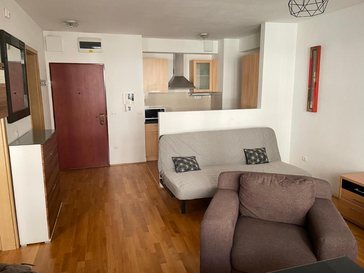 Bda H10 Apartment Budapest Luaran gambar